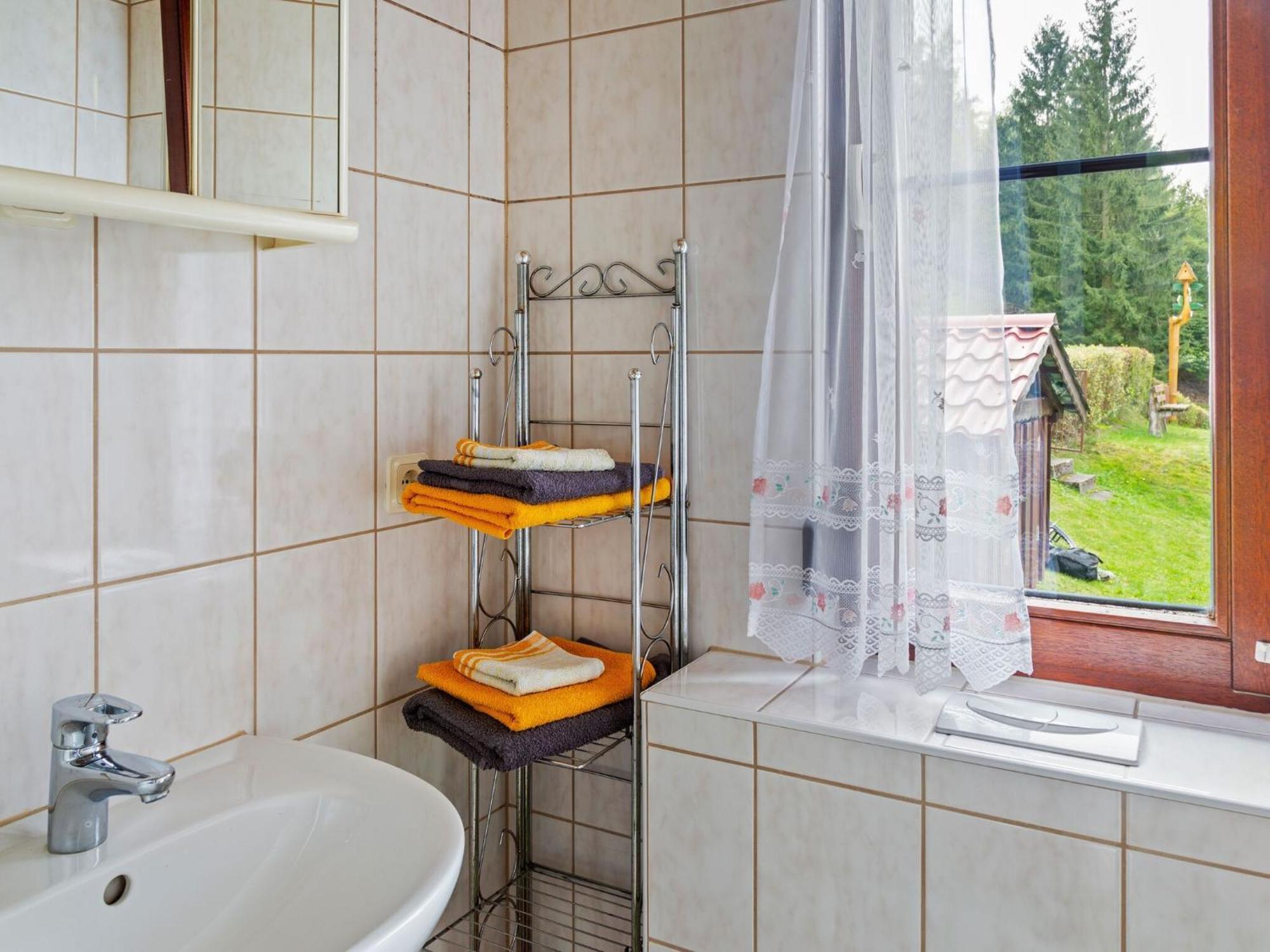 Holiday Home In Thuringia Near The Lake Langenbach  ภายนอก รูปภาพ